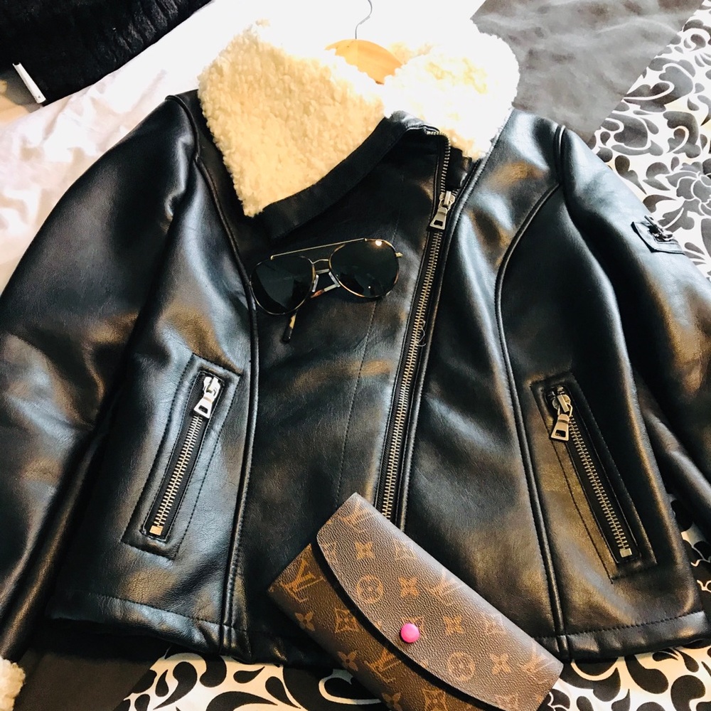 Black guess jacket